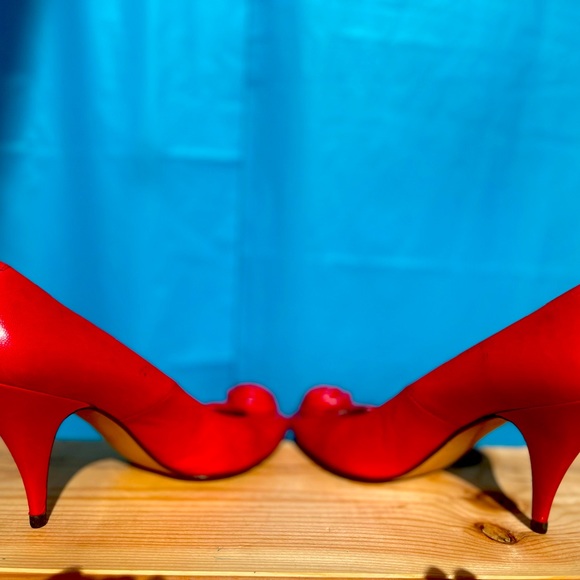 Vintage genuine leather heels red size 6 - Picture 6 of 9
